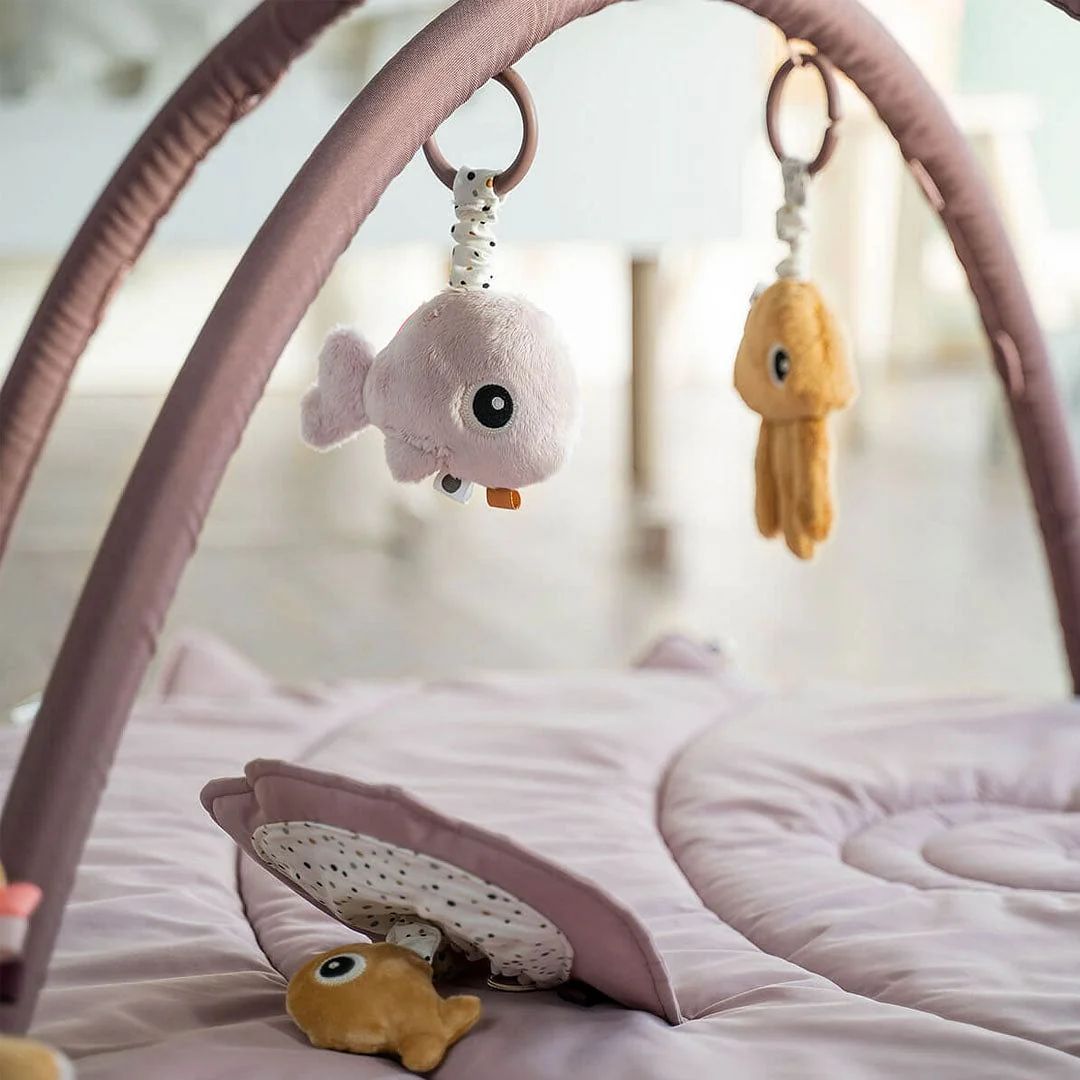 Gimnasio de Actividades Amigos del Mar - Rosa | Done by deer - Imagen 2