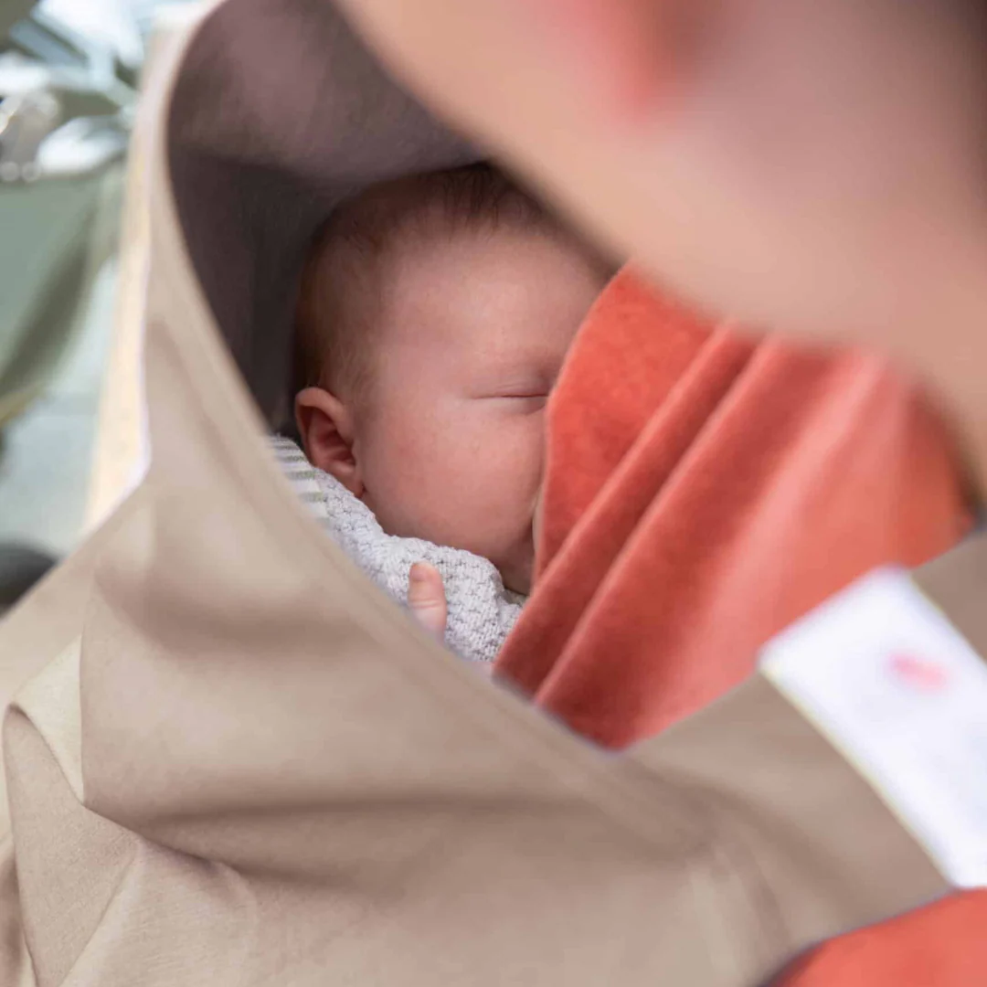 Cobertor de Lactancia - Natural | Baby on the Move - Imagen 3