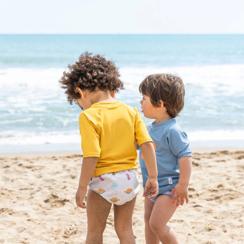 CAMISETA INFANTIL DE PROTECCIÓN SOLAR SARO ·DINOS· - Imagen 4