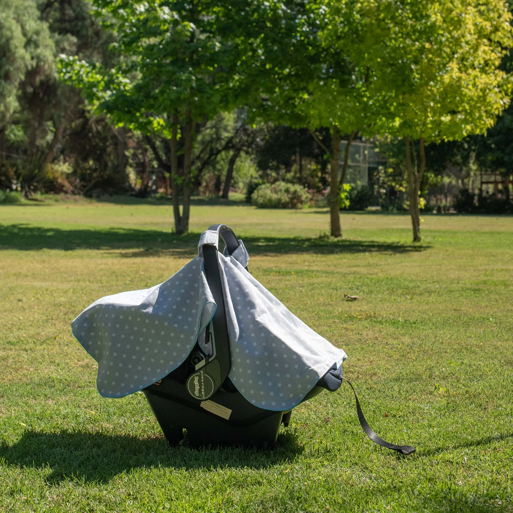 Cubre Huevo de Lona - Gris Estrellas / Orilla Celeste | Algodones - Imagen 3