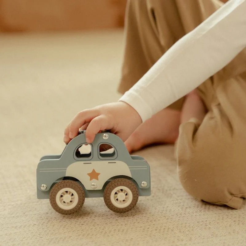 JUGUETE DE MADERA LITTLE DUTCH ·COCHE DE POLICÍA· - Imagen 2