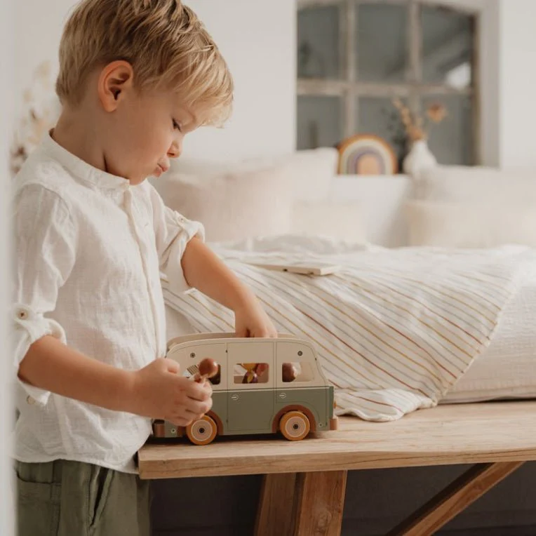 JUGUETE DE MADERA LITTLE DUTCH ·FURGONETA RETRO· - Imagen 4