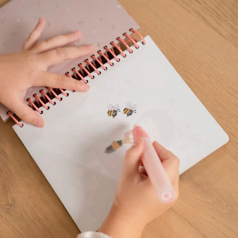 LIBRO MÁGICO COLOREAR LITTLE DUTCH ·ROSA & FRIENDS· - Imagen 8