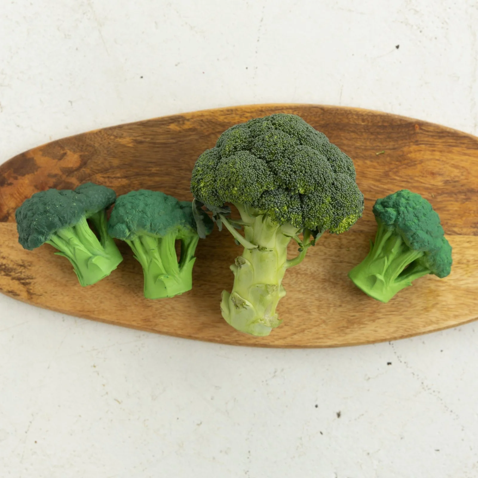 MORDEDOR 100% CAUCHO NATURAL OLI&CAROL ·BROCOLI· - Imagen 4