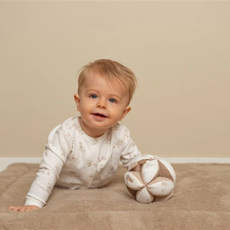 PELOTA MONTESSORI LITTLE DUTCH ·BABY BUNNY· - Imagen 2