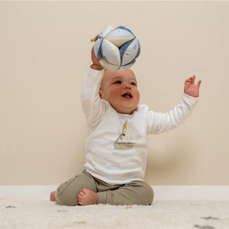 PELOTA MONTESSORI LITTLE DUTCH ·MARINERO· - Imagen 6